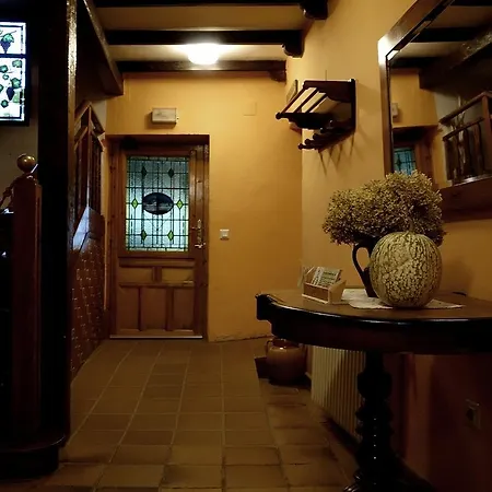 Hostal El Patio De Amayuelas Amayuelas de Abajo